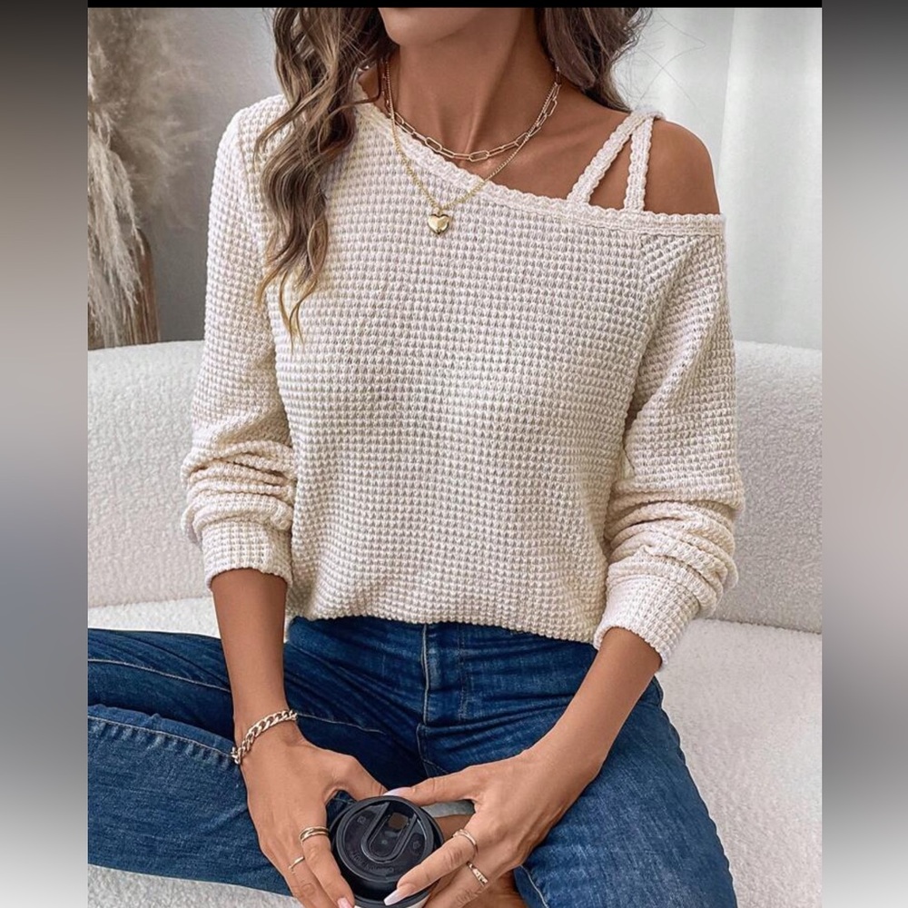 SHEIN || NWOT One-Sided Cold Shoulder (M)